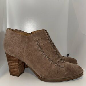 Franco Sarto Women’s Destiny Ankle Boots Bootie Tan Suede Size 7.5